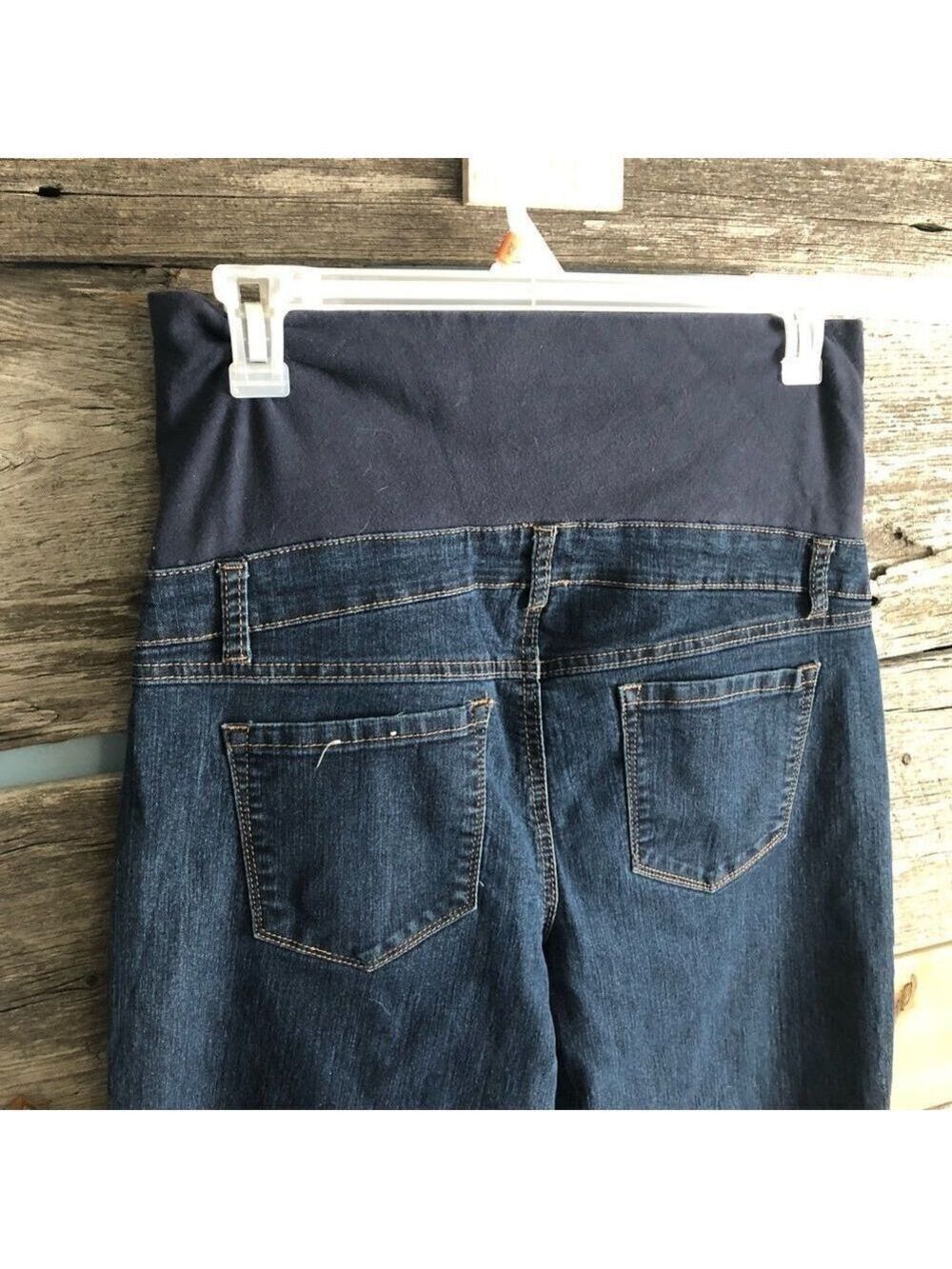 Thyme maternity size large dark wash jeans - Picture 4 of 6